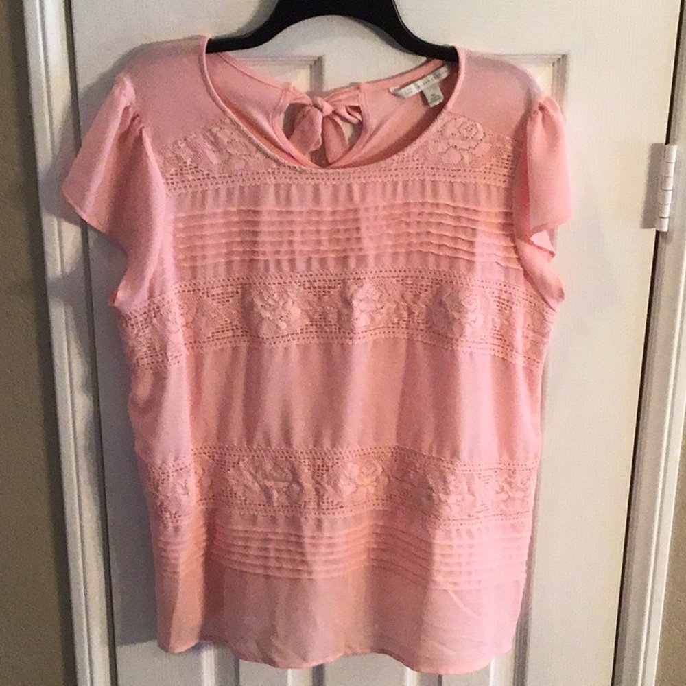 Lauren Conrad peach chiffon like blouse with lace.
